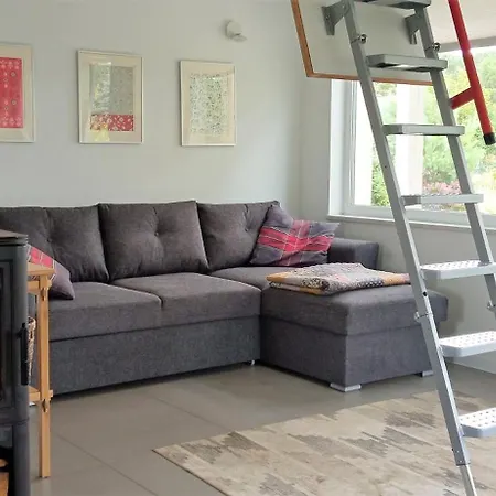 Na Ustroniu 山林小屋